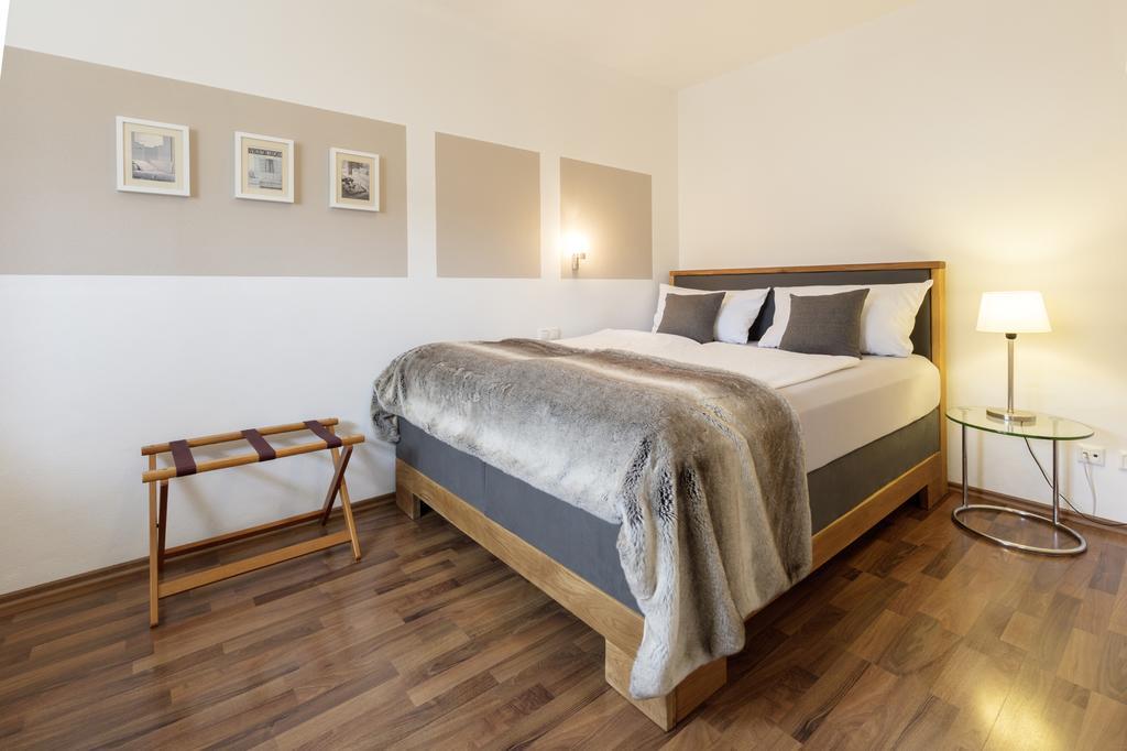 Hotel Villa Rosa 알러스하우젠 외부 사진